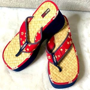 Women’s Tommy Hilfiger wedge size 10